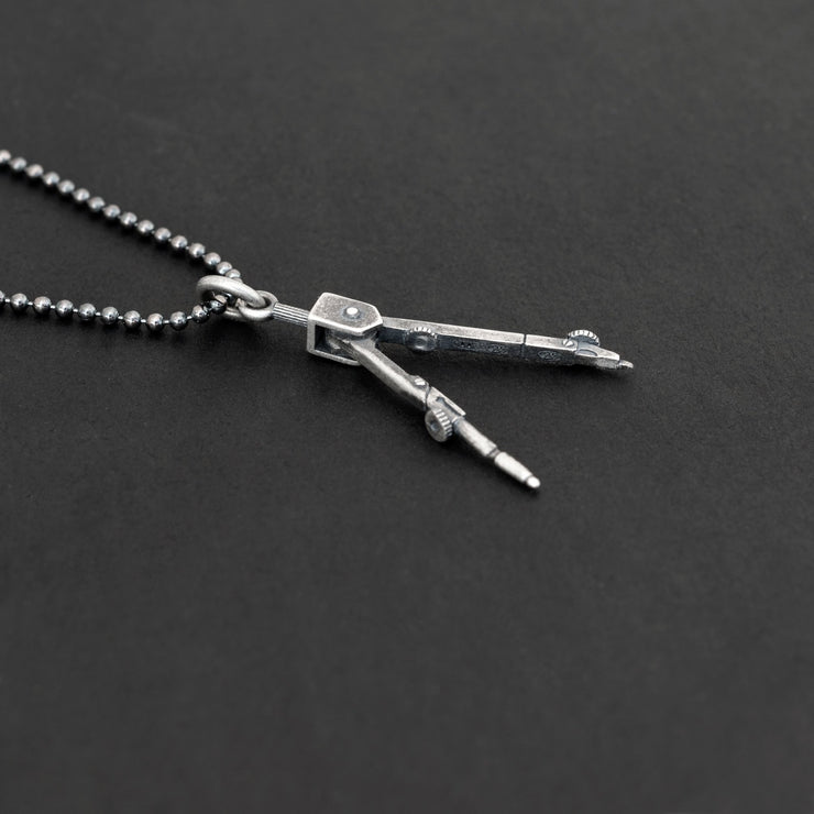 Handmade 925 sterling silver 'Compass' necklace for men Emmanuela - handcrafted for you