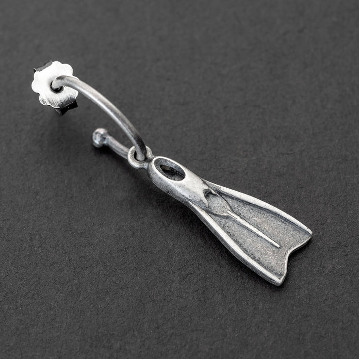 Handmade 925 sterling silver 'Flipper' earring for men Emmanuela - handcrafted for you