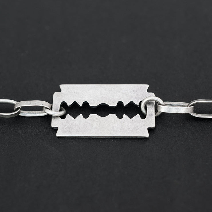 7bis [Q6054] - Handcrafted Bracelet 'Razor Blade' Silver (skull) - 13x7 Mm  – the best products in the Joom Geek online store